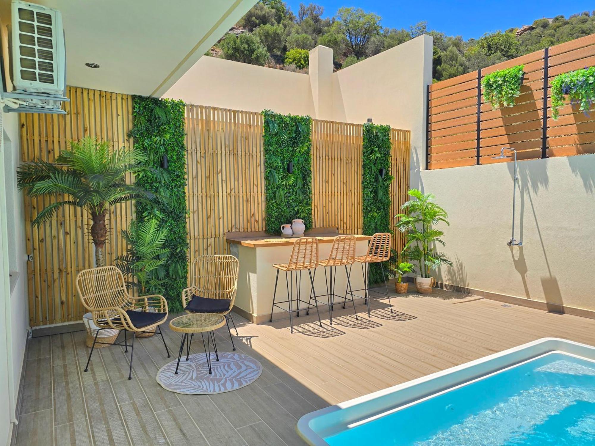 Villa Balcony, Cozy Villa With Amazing View Rodhiá Exterior foto
