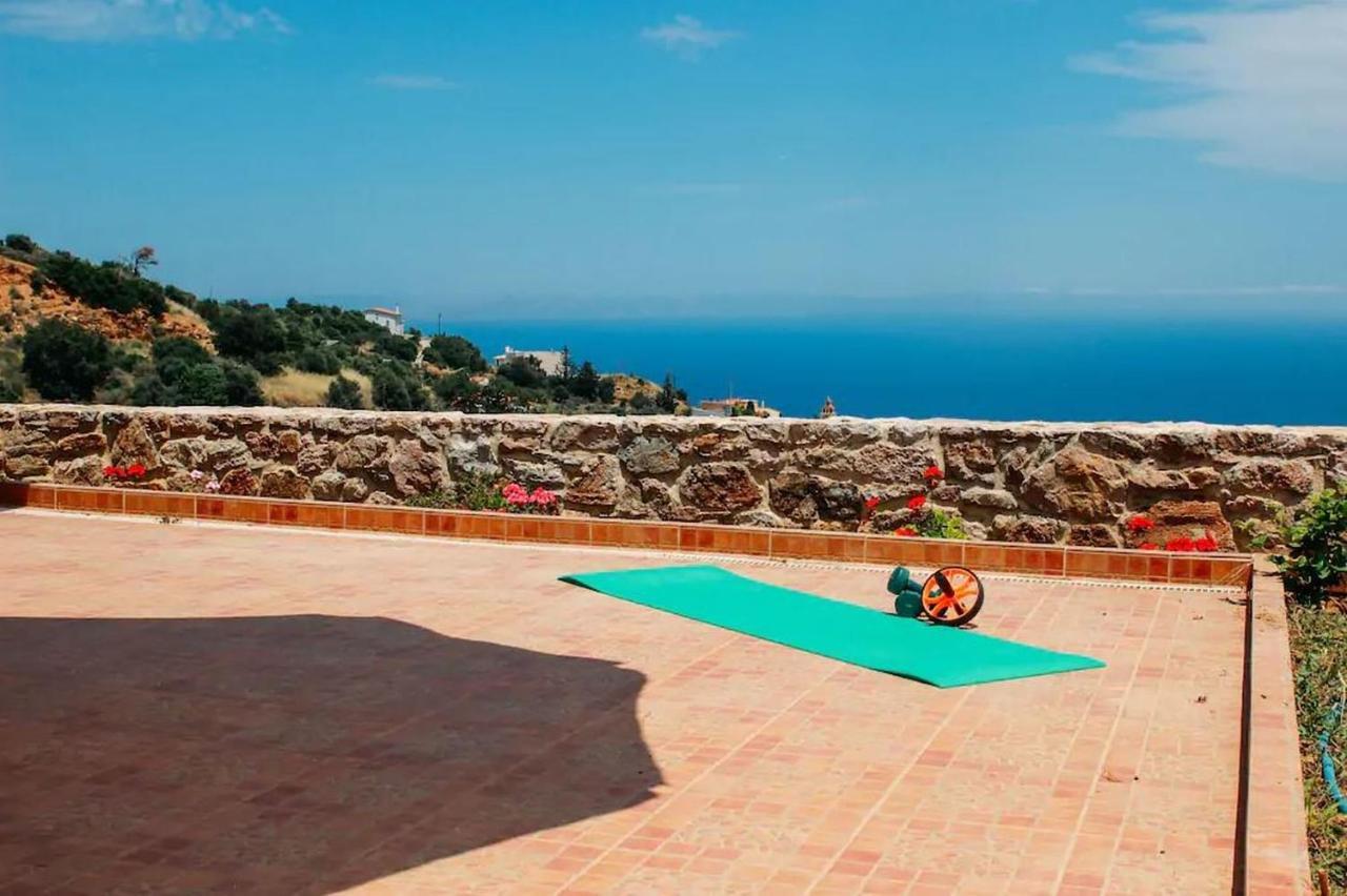 Villa Balcony, Cozy Villa With Amazing View Rodhiá Exterior foto